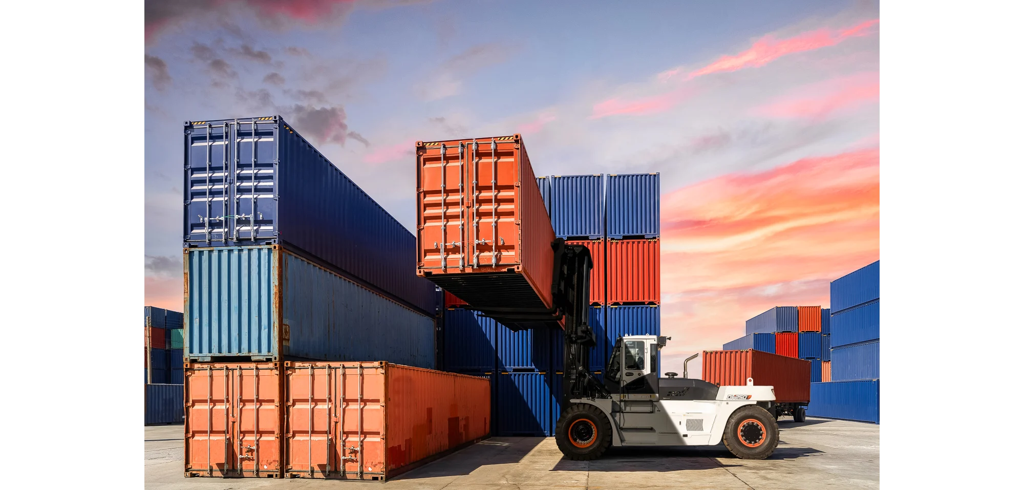 Xe nâng dầu Diesel 20 đến 25 tấn, Series 7 Xe nâng dầu Diesel 20 đến 25 tấn, Series 7